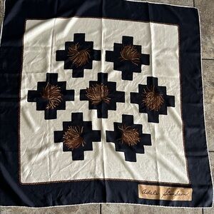 Adele Bomfim Black and Cream Scarf